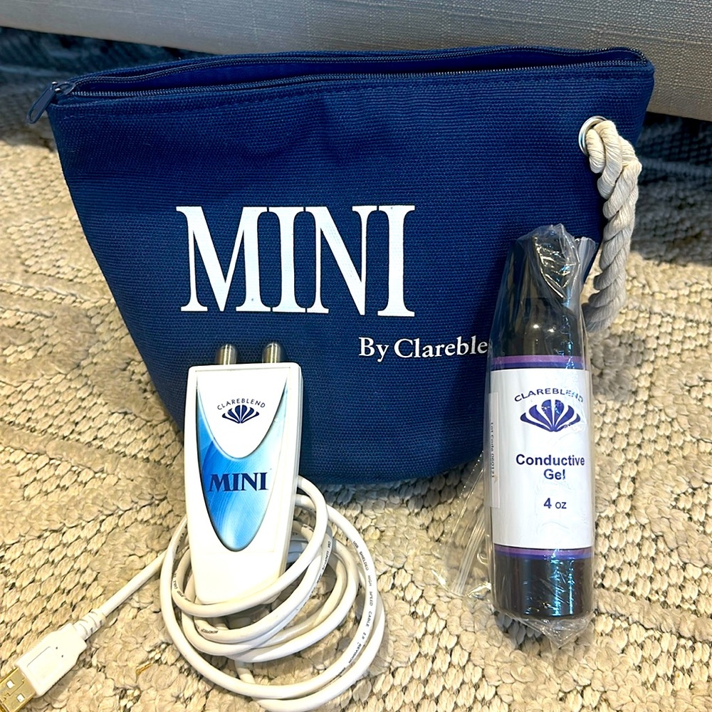 Clareblend Mini Facial System